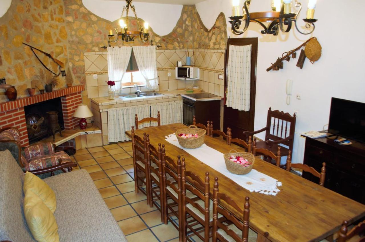 Casa Rural El Huerto Del Trucho Oliete Ngoại thất bức ảnh