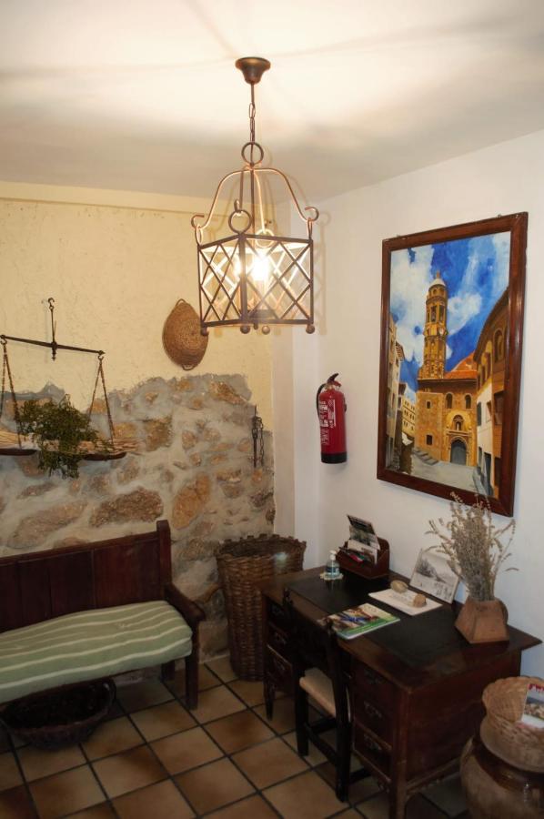 Casa Rural El Huerto Del Trucho Oliete Ngoại thất bức ảnh